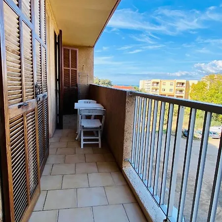 Joli Deux Pièces, Centre Et Proche Appartement Propriano (Corsica)